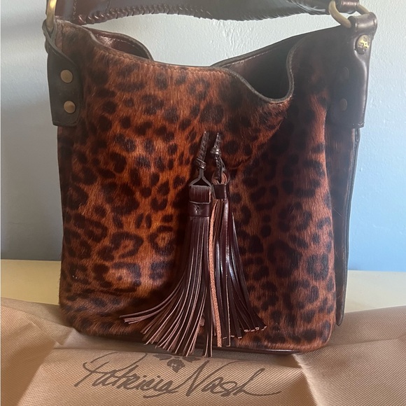 Patricia Nash Leather and Nubuck Bucket purse - Picture 1 of 8